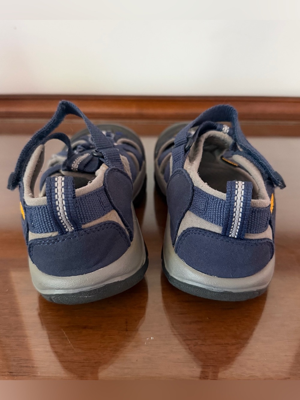 KEEN Newport H2 Youth Size 1 Navy Blue Waterproof Hiking Sport Sandals - Picture 2 of 6
